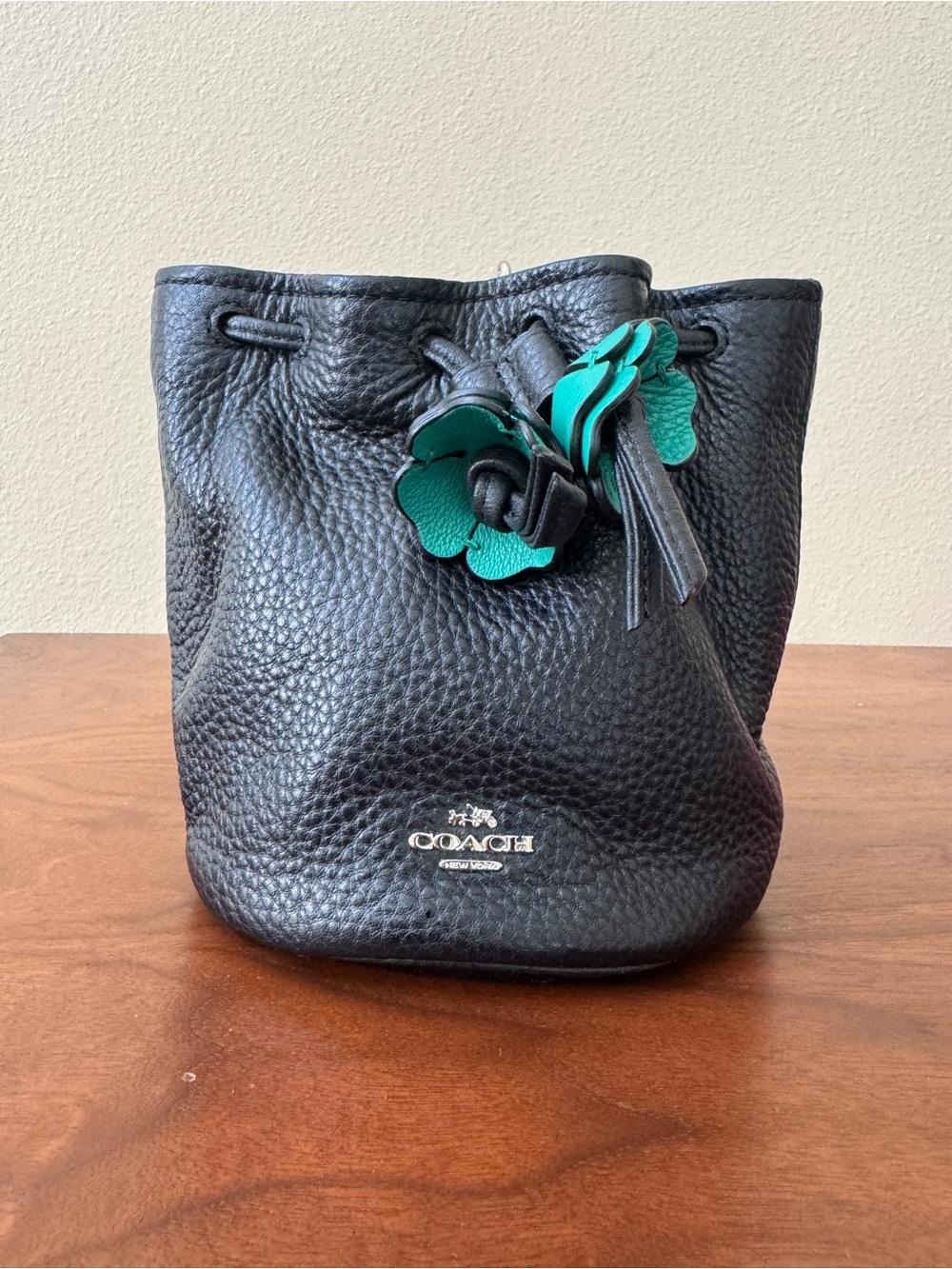 Coach Drawstring Pouch Bucket Wristlet Black Pebbled Leather